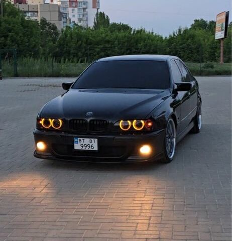Чорний БМВ 5 Серія, об'ємом двигуна 2.9 л та пробігом 330 тис. км за 7500 $, фото 6 на Automoto.ua