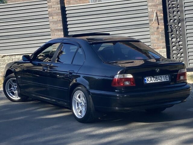 Черный БМВ 5 Серия, объемом двигателя 2.2 л и пробегом 281 тыс. км за 8700 $, фото 2 на Automoto.ua