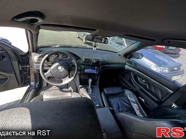 Чорний БМВ 5 Серія, об'ємом двигуна 3 л та пробігом 383 тис. км за 7900 $, фото 4 на Automoto.ua