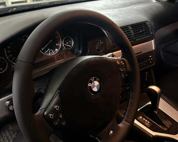 Черный БМВ 5 Серия, объемом двигателя 3 л и пробегом 348 тыс. км за 6700 $, фото 9 на Automoto.ua