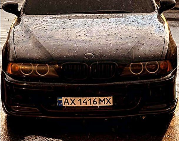 Чорний БМВ 5 Серія, об'ємом двигуна 3 л та пробігом 383 тис. км за 7900 $, фото 10 на Automoto.ua