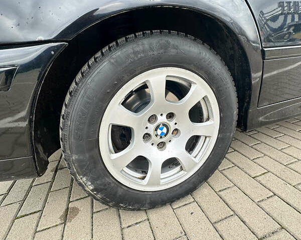 Чорний БМВ 5 Серія, об'ємом двигуна 2.2 л та пробігом 440 тис. км за 4700 $, фото 27 на Automoto.ua