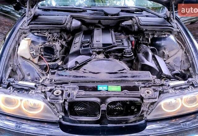 Черный БМВ 5 Серия, объемом двигателя 2.2 л и пробегом 398 тыс. км за 5700 $, фото 12 на Automoto.ua