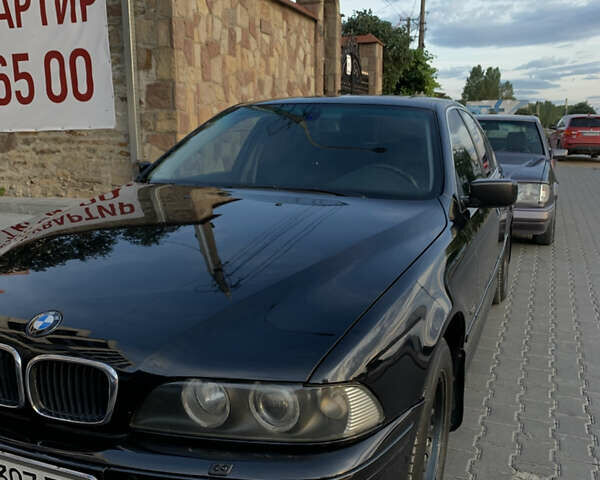 Черный БМВ 5 Серия, объемом двигателя 2.2 л и пробегом 381 тыс. км за 4800 $, фото 9 на Automoto.ua