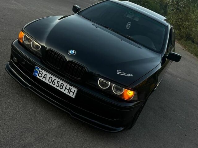 Чорний БМВ 5 Серія, об'ємом двигуна 2.2 л та пробігом 300 тис. км за 3800 $, фото 1 на Automoto.ua