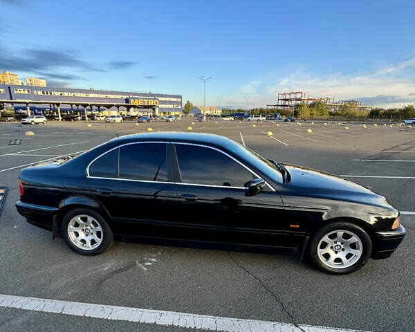 Черный БМВ 5 Серия, объемом двигателя 2.2 л и пробегом 435 тыс. км за 5700 $, фото 19 на Automoto.ua