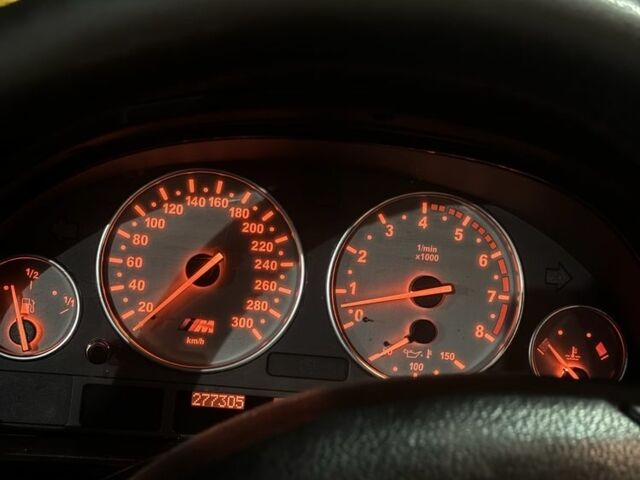 Черный БМВ 5 Серия, объемом двигателя 2.2 л и пробегом 276 тыс. км за 5600 $, фото 4 на Automoto.ua