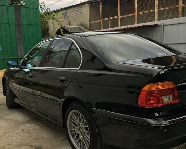 Черный БМВ 5 Серия, объемом двигателя 2.2 л и пробегом 350 тыс. км за 5300 $, фото 5 на Automoto.ua