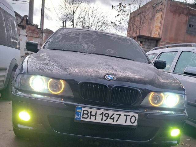 Черный БМВ 5 Серия, объемом двигателя 2.5 л и пробегом 312 тыс. км за 5000 $, фото 1 на Automoto.ua
