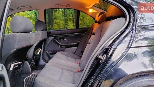 Черный БМВ 5 Серия, объемом двигателя 2.2 л и пробегом 398 тыс. км за 5700 $, фото 15 на Automoto.ua