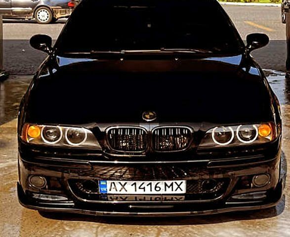 Чорний БМВ 5 Серія, об'ємом двигуна 3 л та пробігом 383 тис. км за 7900 $, фото 3 на Automoto.ua