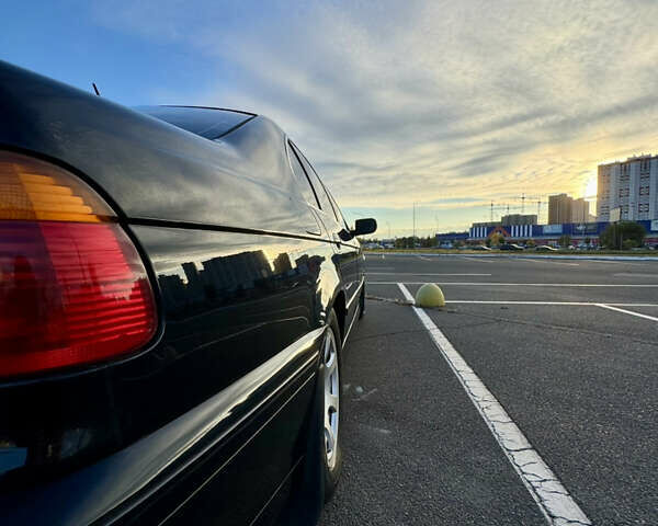 Черный БМВ 5 Серия, объемом двигателя 2.2 л и пробегом 435 тыс. км за 5700 $, фото 20 на Automoto.ua