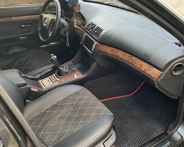 Черный БМВ 5 Серия, объемом двигателя 2 л и пробегом 404 тыс. км за 5700 $, фото 20 на Automoto.ua