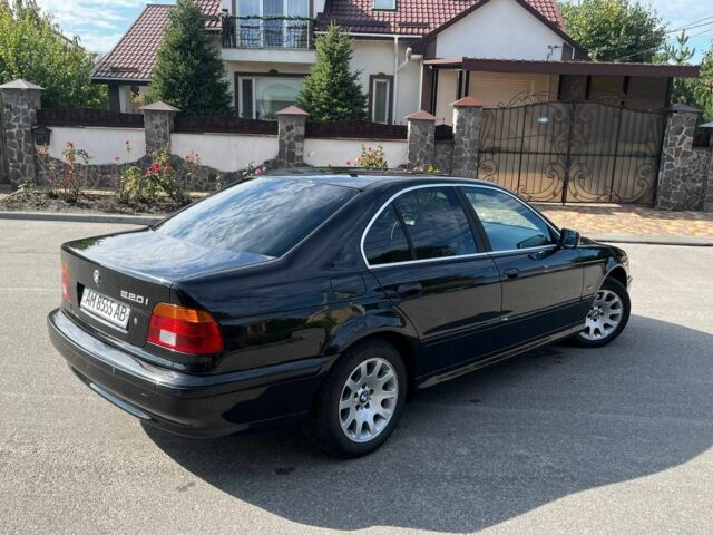 Чорний БМВ 5 Серія, об'ємом двигуна 2.2 л та пробігом 300 тис. км за 4000 $, фото 4 на Automoto.ua