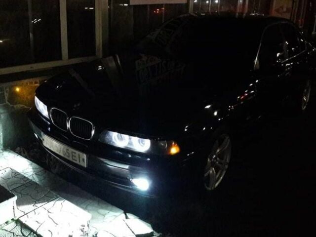 Черный БМВ 5 Серия, объемом двигателя 2.5 л и пробегом 298 тыс. км за 3560 $, фото 17 на Automoto.ua