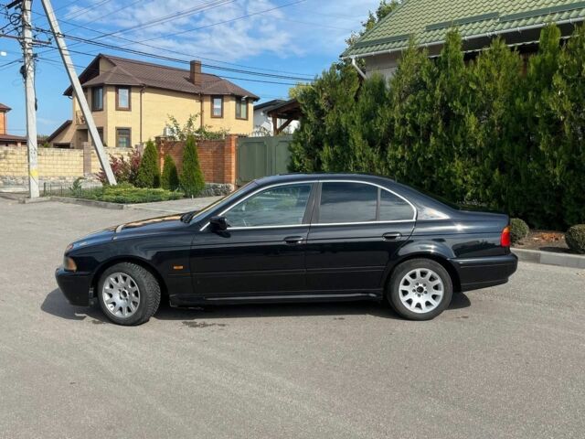 Чорний БМВ 5 Серія, об'ємом двигуна 2.2 л та пробігом 300 тис. км за 4000 $, фото 5 на Automoto.ua