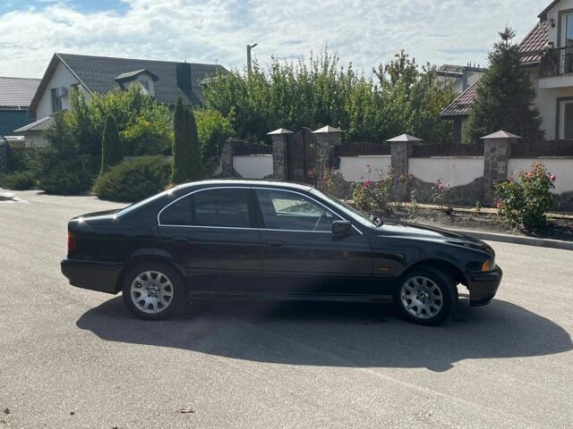 Чорний БМВ 5 Серія, об'ємом двигуна 2.2 л та пробігом 300 тис. км за 4000 $, фото 7 на Automoto.ua