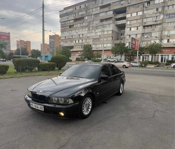 Черный БМВ 5 Серия, объемом двигателя 2.5 л и пробегом 434 тыс. км за 5999 $, фото 7 на Automoto.ua