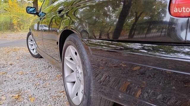 Черный БМВ 5 Серия, объемом двигателя 2.2 л и пробегом 398 тыс. км за 5700 $, фото 10 на Automoto.ua