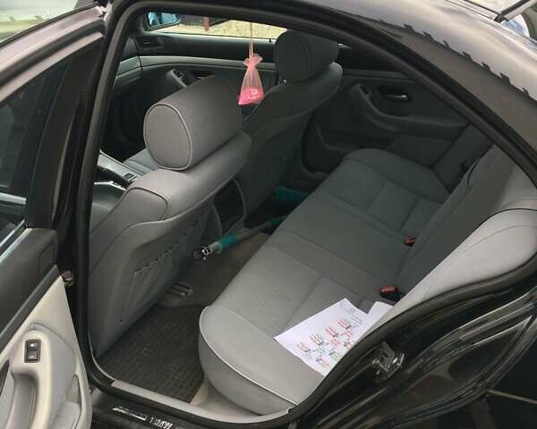 Черный БМВ 5 Серия, объемом двигателя 2.2 л и пробегом 350 тыс. км за 5300 $, фото 8 на Automoto.ua