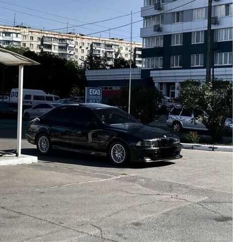 Черный БМВ 5 Серия, объемом двигателя 2.5 л и пробегом 380 тыс. км за 5600 $, фото 5 на Automoto.ua