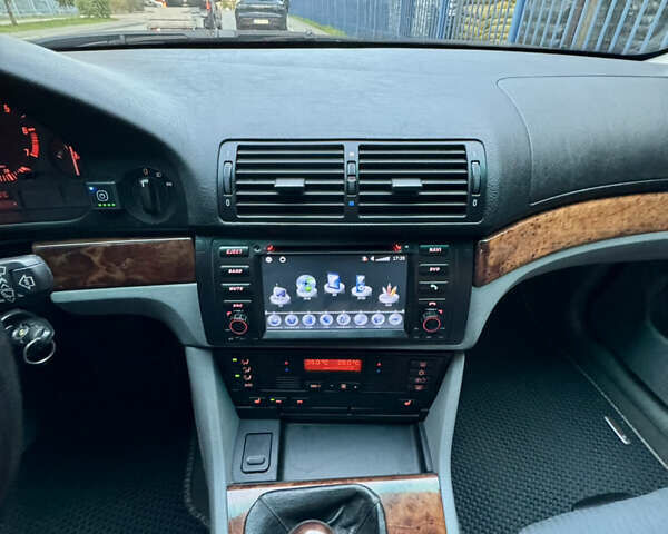 Черный БМВ 5 Серия, объемом двигателя 2.2 л и пробегом 435 тыс. км за 5700 $, фото 26 на Automoto.ua