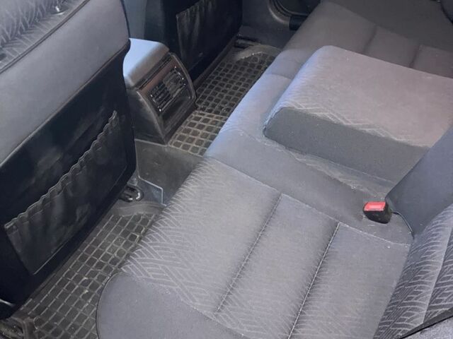 Черный БМВ 5 Серия, объемом двигателя 2.2 л и пробегом 281 тыс. км за 8700 $, фото 6 на Automoto.ua