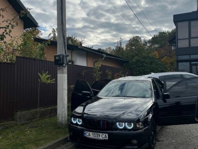 Черный БМВ 5 Серия, объемом двигателя 2.5 л и пробегом 500 тыс. км за 5700 $, фото 2 на Automoto.ua