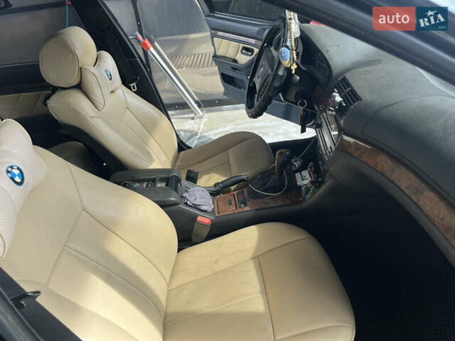 Чорний БМВ 5 Серія, об'ємом двигуна 2.93 л та пробігом 480 тис. км за 5200 $, фото 7 на Automoto.ua