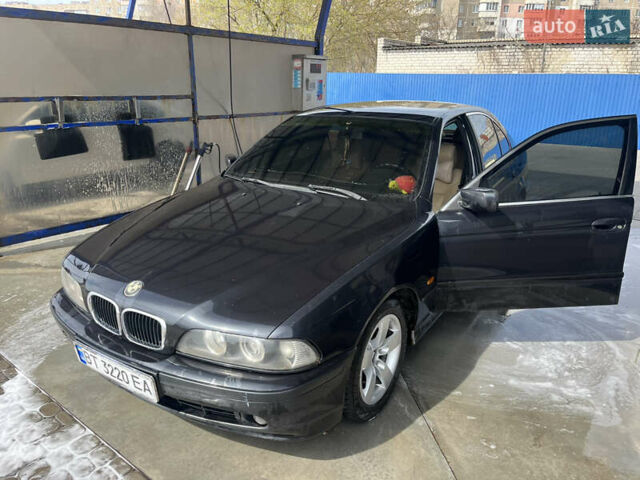 Чорний БМВ 5 Серія, об'ємом двигуна 2.93 л та пробігом 480 тис. км за 5200 $, фото 1 на Automoto.ua