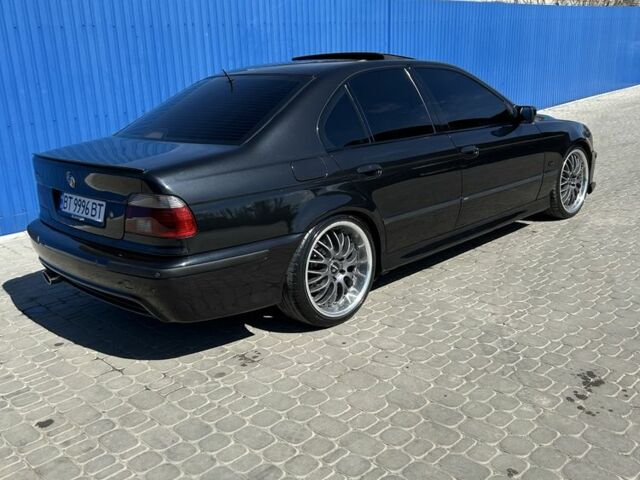 Чорний БМВ 5 Серія, об'ємом двигуна 2.9 л та пробігом 330 тис. км за 7500 $, фото 2 на Automoto.ua