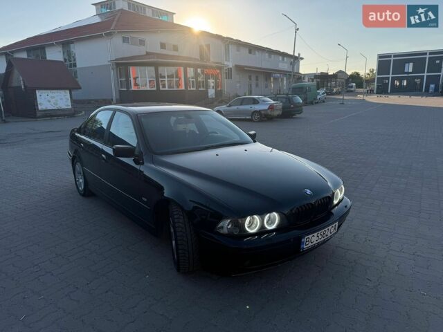 Черный БМВ 5 Серия, объемом двигателя 3 л и пробегом 319 тыс. км за 6700 $, фото 1 на Automoto.ua