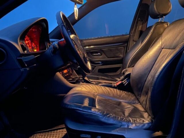 Чорний БМВ 5 Серія, об'ємом двигуна 3 л та пробігом 300 тис. км за 5600 $, фото 23 на Automoto.ua