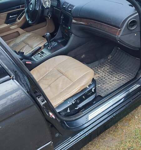 Чорний БМВ 5 Серія, об'ємом двигуна 2.17 л та пробігом 111 тис. км за 3700 $, фото 4 на Automoto.ua