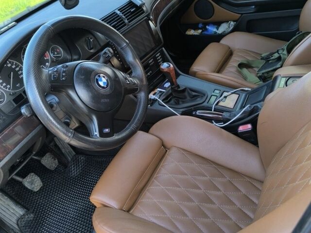 Черный БМВ 5 Серия, объемом двигателя 2.9 л и пробегом 326 тыс. км за 8000 $, фото 8 на Automoto.ua