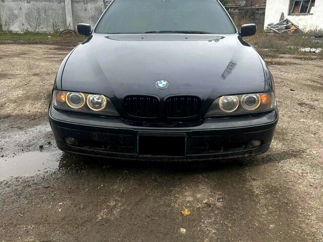 Черный БМВ 5 Серия, объемом двигателя 3 л и пробегом 446 тыс. км за 6500 $, фото 2 на Automoto.ua