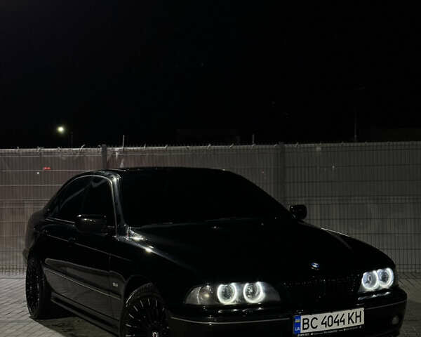 Чорний БМВ 5 Серія, об'ємом двигуна 3 л та пробігом 410 тис. км за 8200 $, фото 10 на Automoto.ua