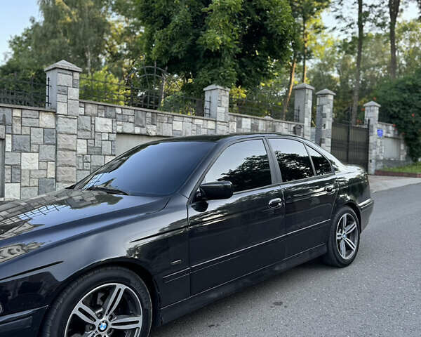 Черный БМВ 5 Серия, объемом двигателя 2.93 л и пробегом 450 тыс. км за 6000 $, фото 2 на Automoto.ua