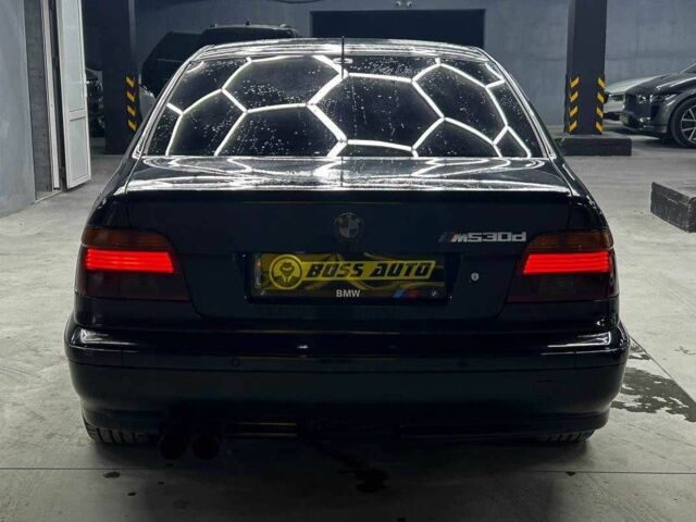 Черный БМВ 5 Серия, объемом двигателя 3 л и пробегом 450 тыс. км за 5700 $, фото 4 на Automoto.ua