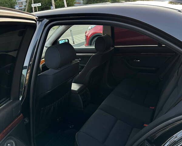 Черный БМВ 5 Серия, объемом двигателя 2.5 л и пробегом 300 тыс. км за 5700 $, фото 5 на Automoto.ua