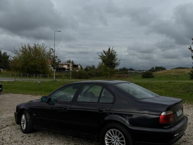 Черный БМВ 5 Серия, объемом двигателя 2.5 л и пробегом 280 тыс. км за 2572 $, фото 3 на Automoto.ua