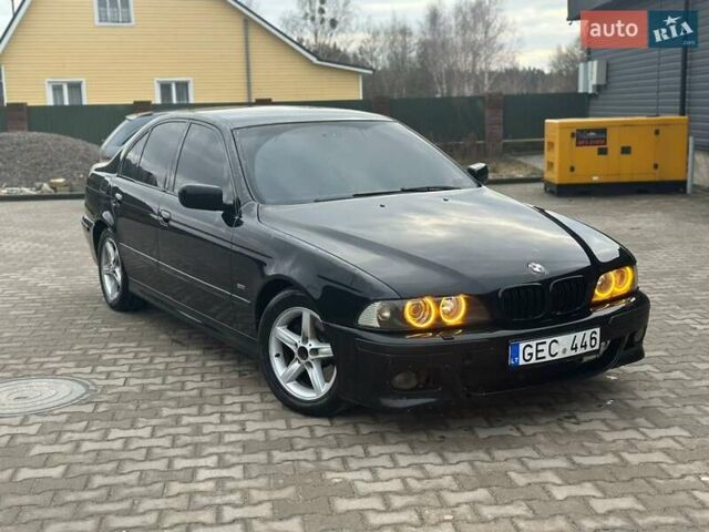 Черный БМВ 5 Серия, объемом двигателя 0 л и пробегом 395 тыс. км за 2850 $, фото 1 на Automoto.ua
