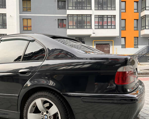 Черный БМВ 5 Серия, объемом двигателя 3 л и пробегом 346 тыс. км за 7500 $, фото 7 на Automoto.ua