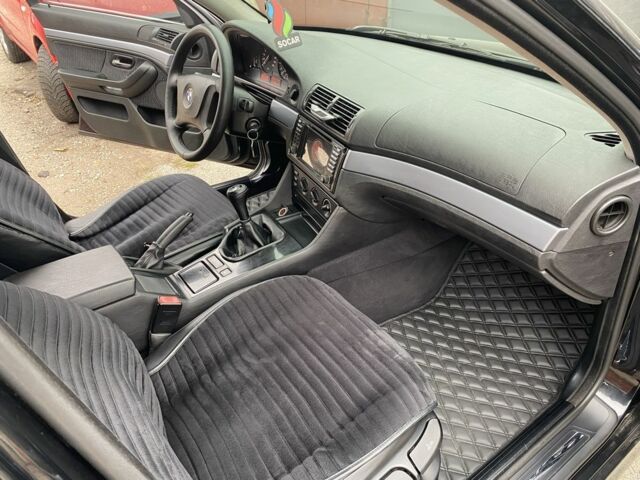 Черный БМВ 5 Серия, объемом двигателя 0 л и пробегом 350 тыс. км за 9000 $, фото 7 на Automoto.ua