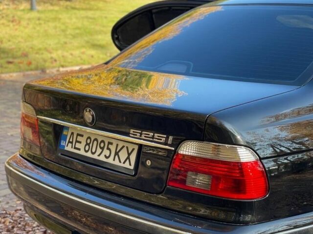 Черный БМВ 5 Серия, объемом двигателя 2.5 л и пробегом 550 тыс. км за 6300 $, фото 23 на Automoto.ua