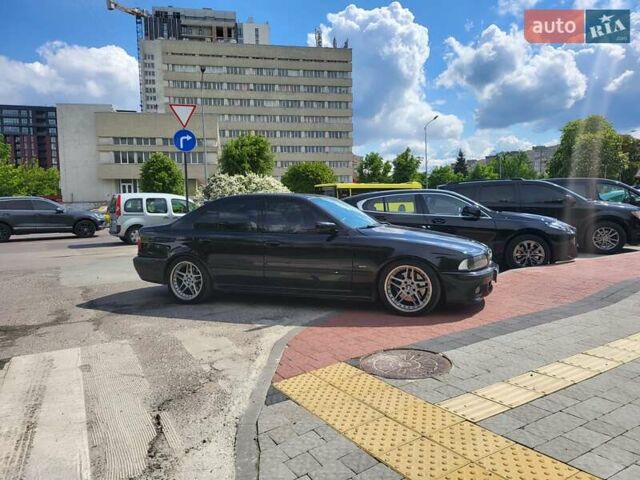 Черный БМВ 5 Серия, объемом двигателя 4.4 л и пробегом 650 тыс. км за 7000 $, фото 13 на Automoto.ua