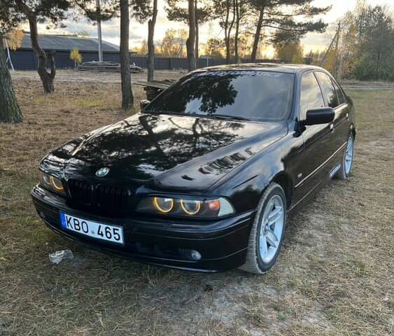 Чорний БМВ 5 Серія, об'ємом двигуна 3 л та пробігом 444 тис. км за 3000 $, фото 3 на Automoto.ua