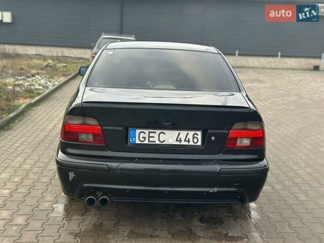 Черный БМВ 5 Серия, объемом двигателя 0 л и пробегом 395 тыс. км за 2850 $, фото 6 на Automoto.ua