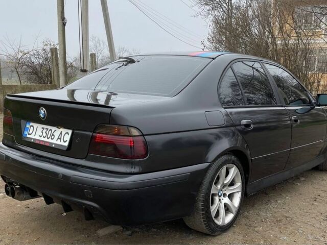 Чорний БМВ 5 Серія, об'ємом двигуна 3 л та пробігом 300 тис. км за 5600 $, фото 10 на Automoto.ua