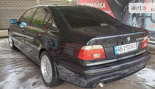 Чорний БМВ 5 Серія, об'ємом двигуна 3 л та пробігом 475 тис. км за 7300 $, фото 1 на Automoto.ua
